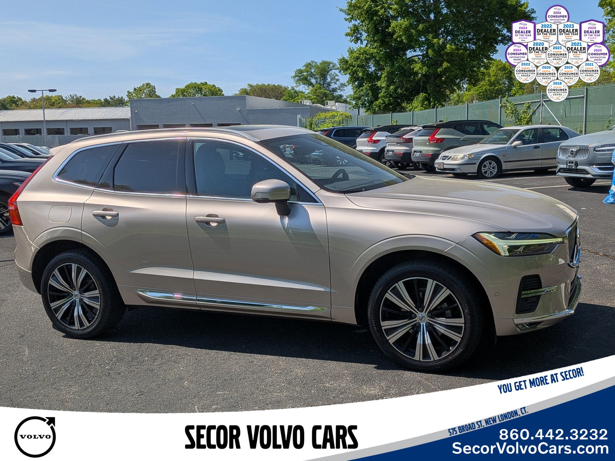 Certified 2023 Volvo XC60 B5 Plus w/ Climate Package AWD/4WD image 3