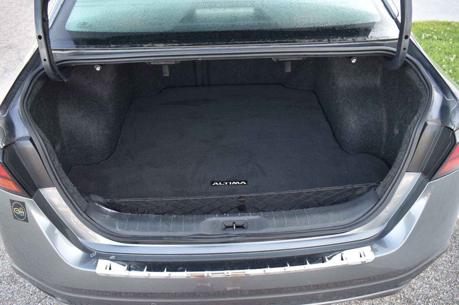 Used 2020 Nissan Altima 2.5 SR FWD image 47