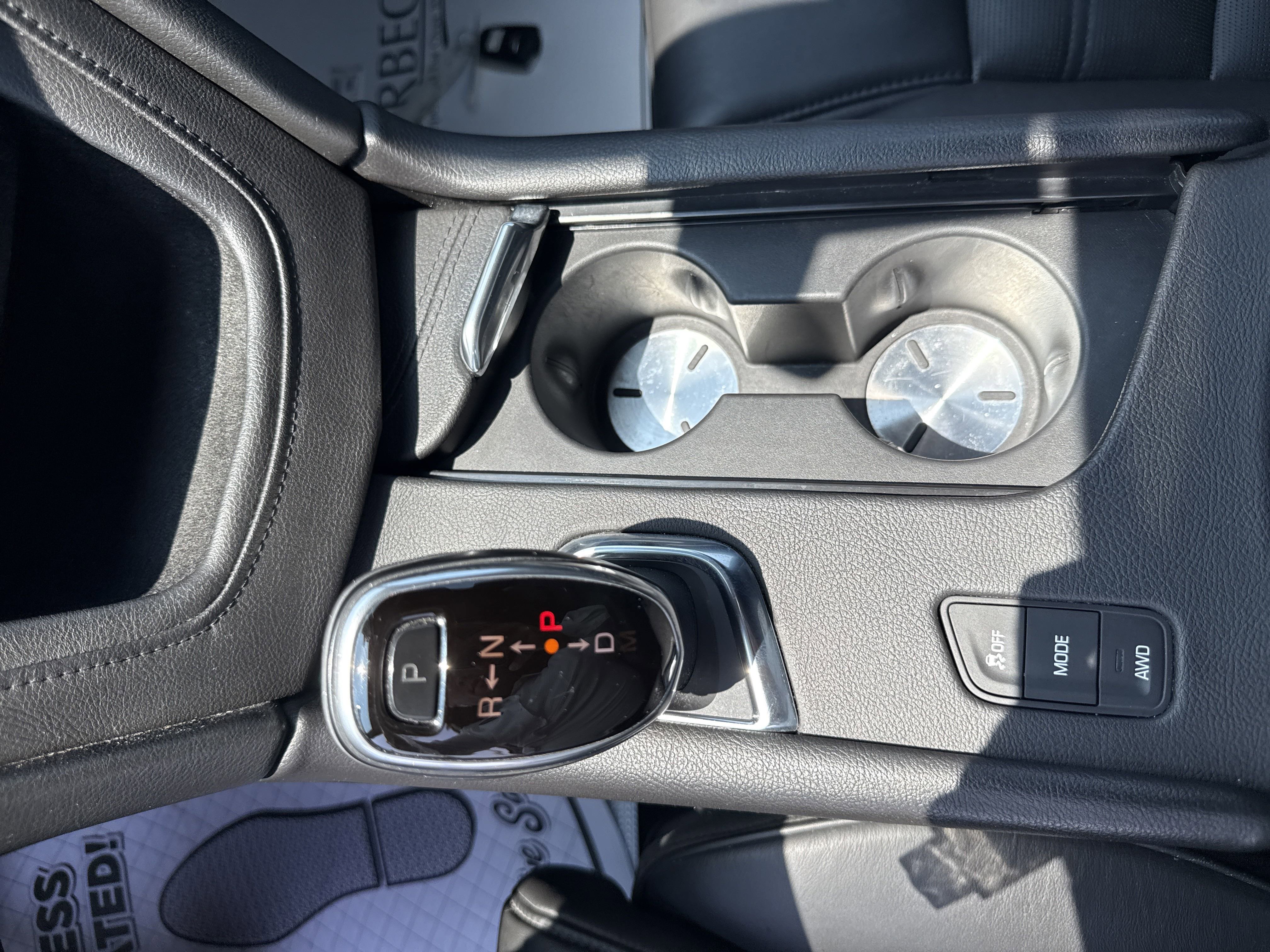 Used 2017 Cadillac XT5 Platinum w/ Driver Assist Package image 19