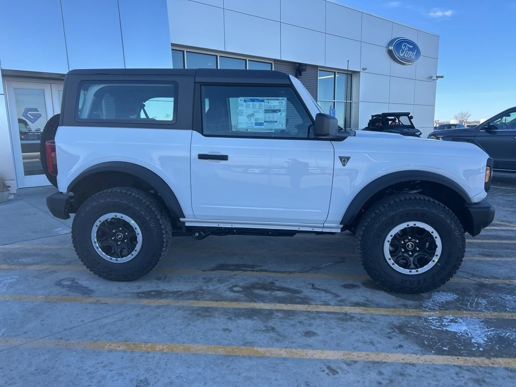 New 2025 Ford Bronco 2-Door w/ Sasquatch Package AWD/4WD image 2