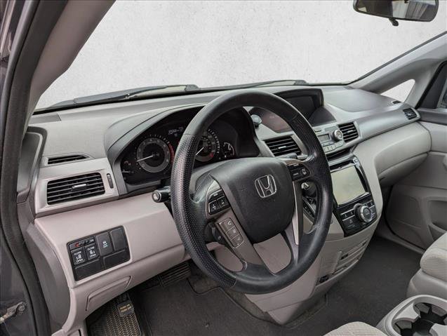 Used 2016 Honda Odyssey SE image 12