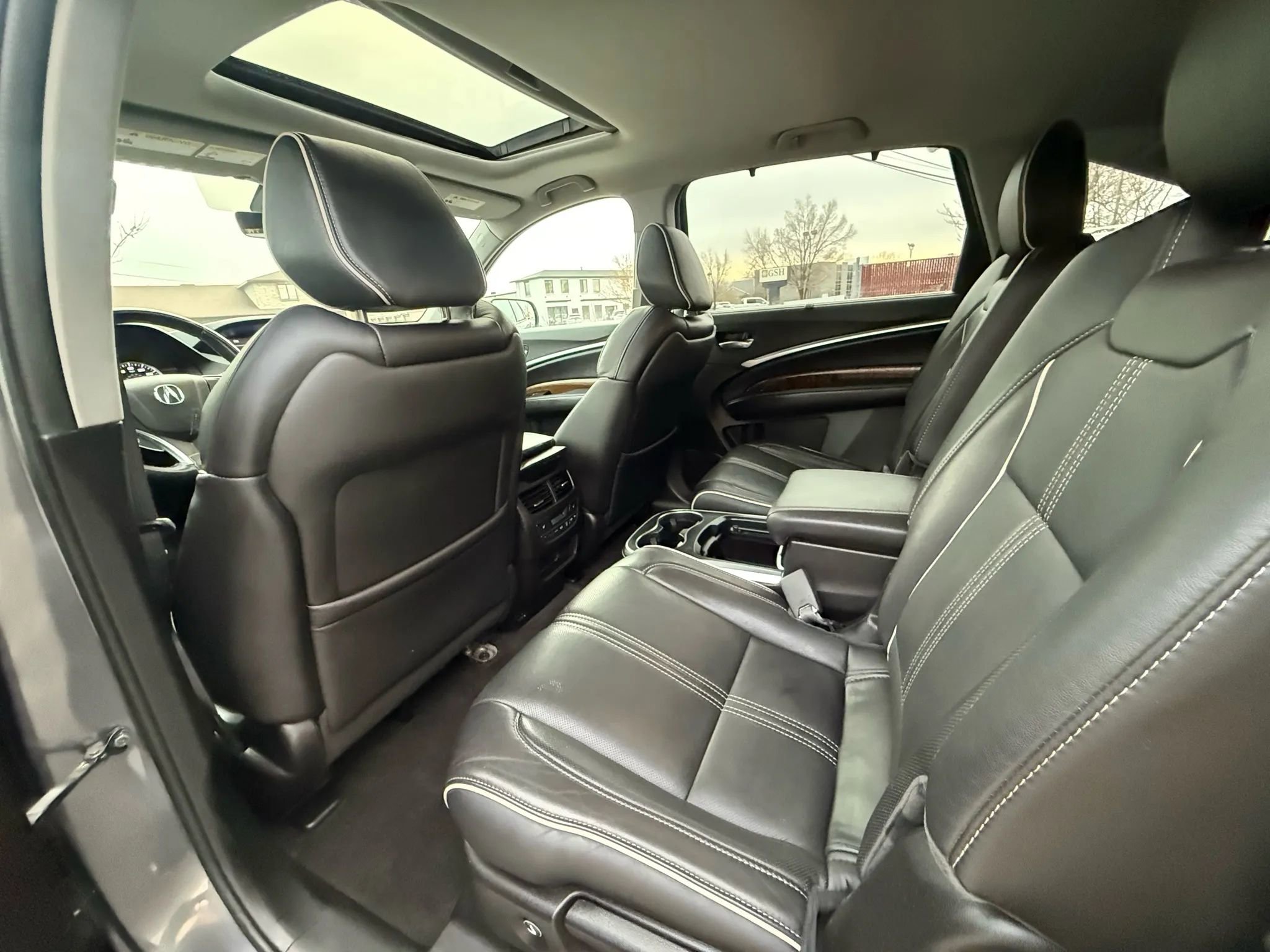 Used 2017 Acura MDX SH-AWD w/ Advance Package image 14