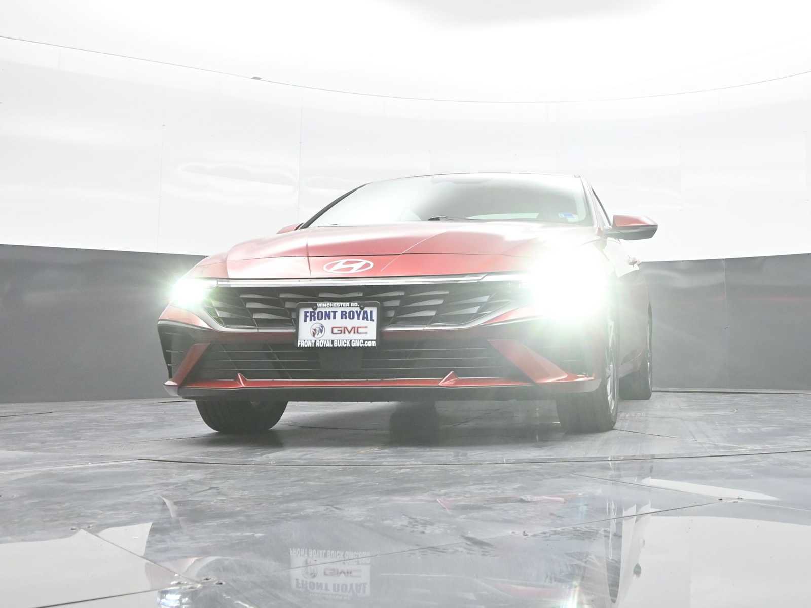 Used 2025 Hyundai Elantra Limited FWD image 43