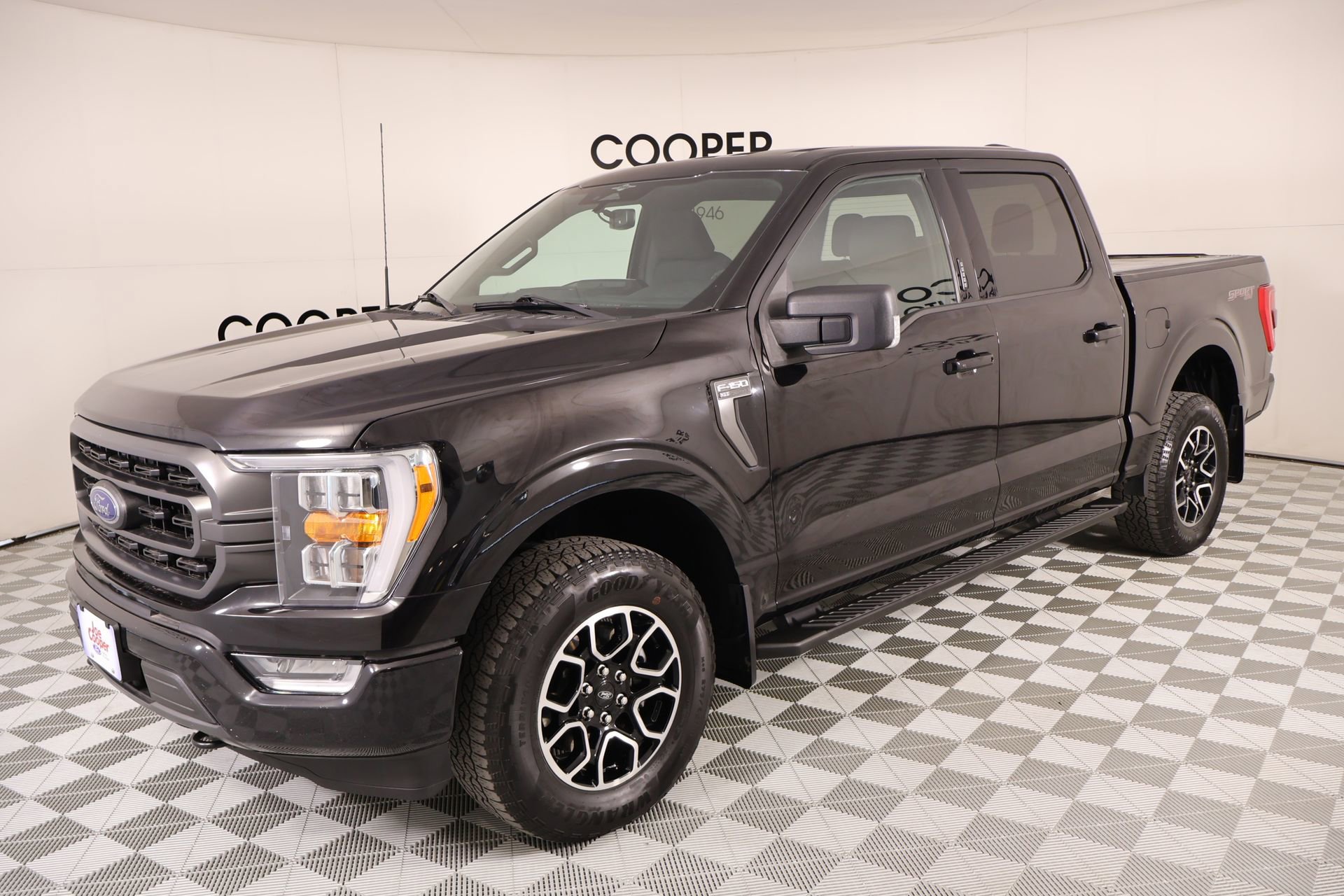 Used 2023 Ford F150 XLT w/ Equipment Group 302A High AWD/4WD image 12