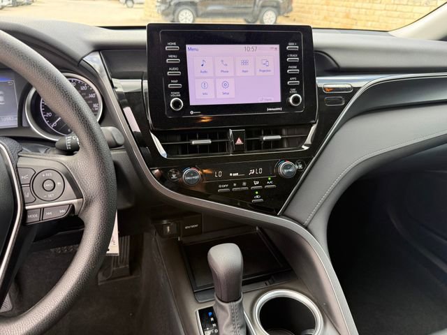 Used 2023 Toyota Camry LE image 17