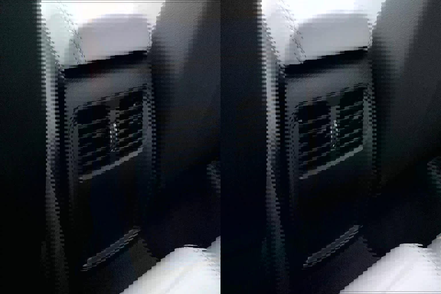 Used 2025 BMW M4 xDrive Competition image 37