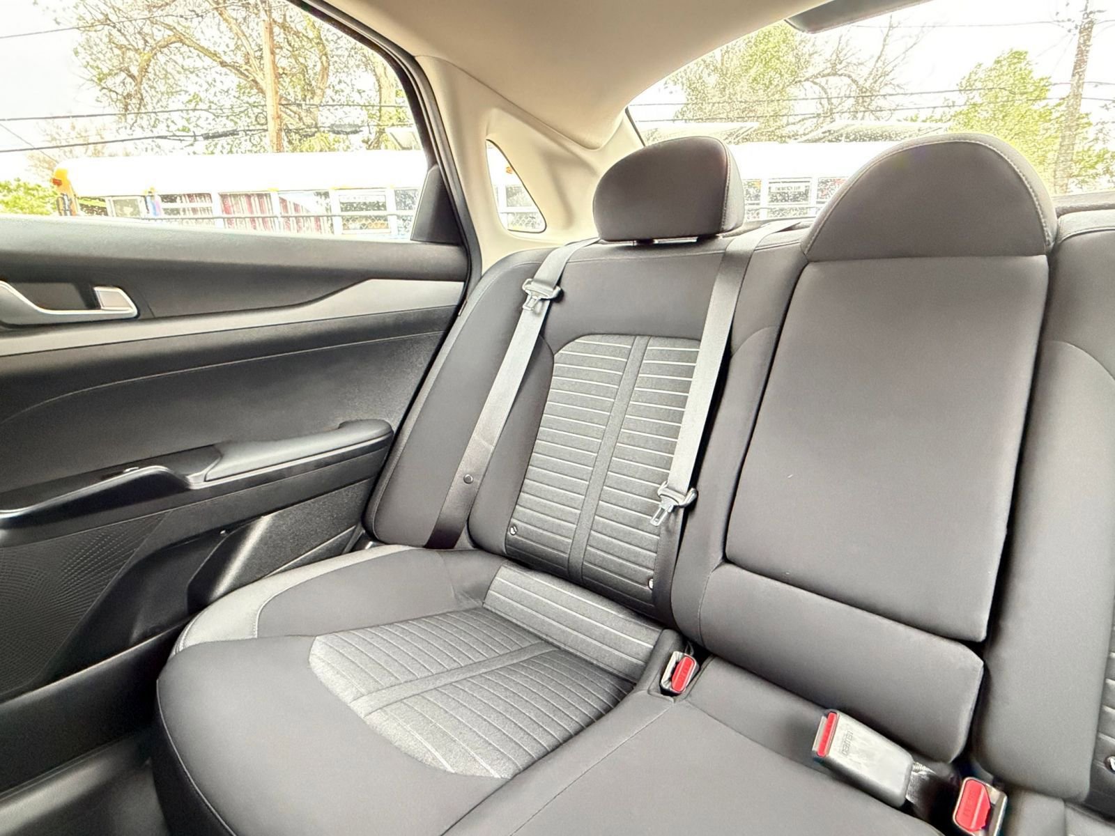 Used 2025 Kia K5 LXS FWD image 37