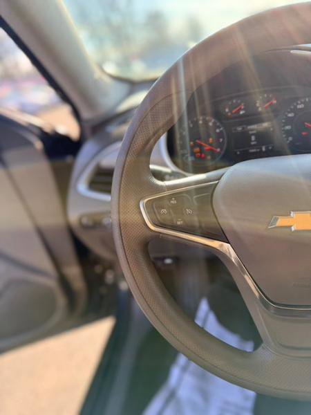 Used 2020 Chevrolet Malibu LS FWD image 15