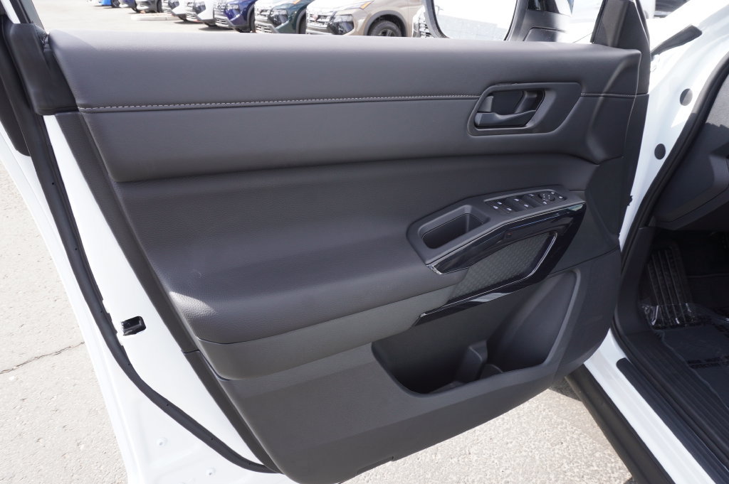 New 2026 Nissan Pathfinder SV FWD image 15