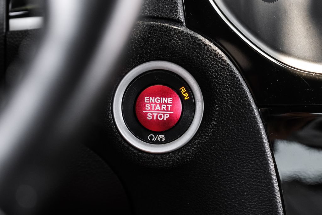 Used 2019 Chrysler 300 S RWD image 29