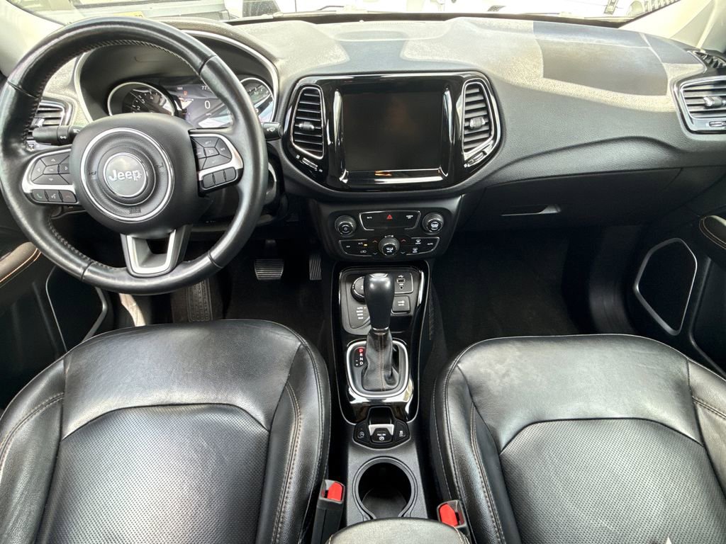 Used 2018 Jeep Compass Limited AWD/4WD image 18