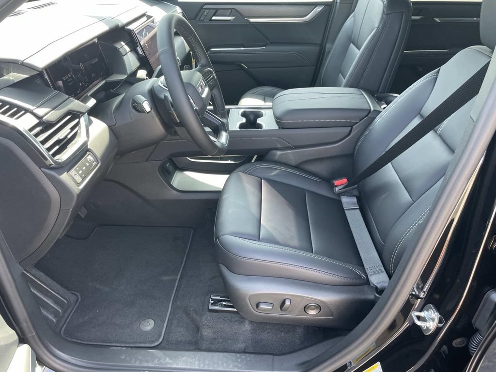 New 2027 GMC Acadia Elevation w/ Elevation Premium Package AWD/4WD image 16