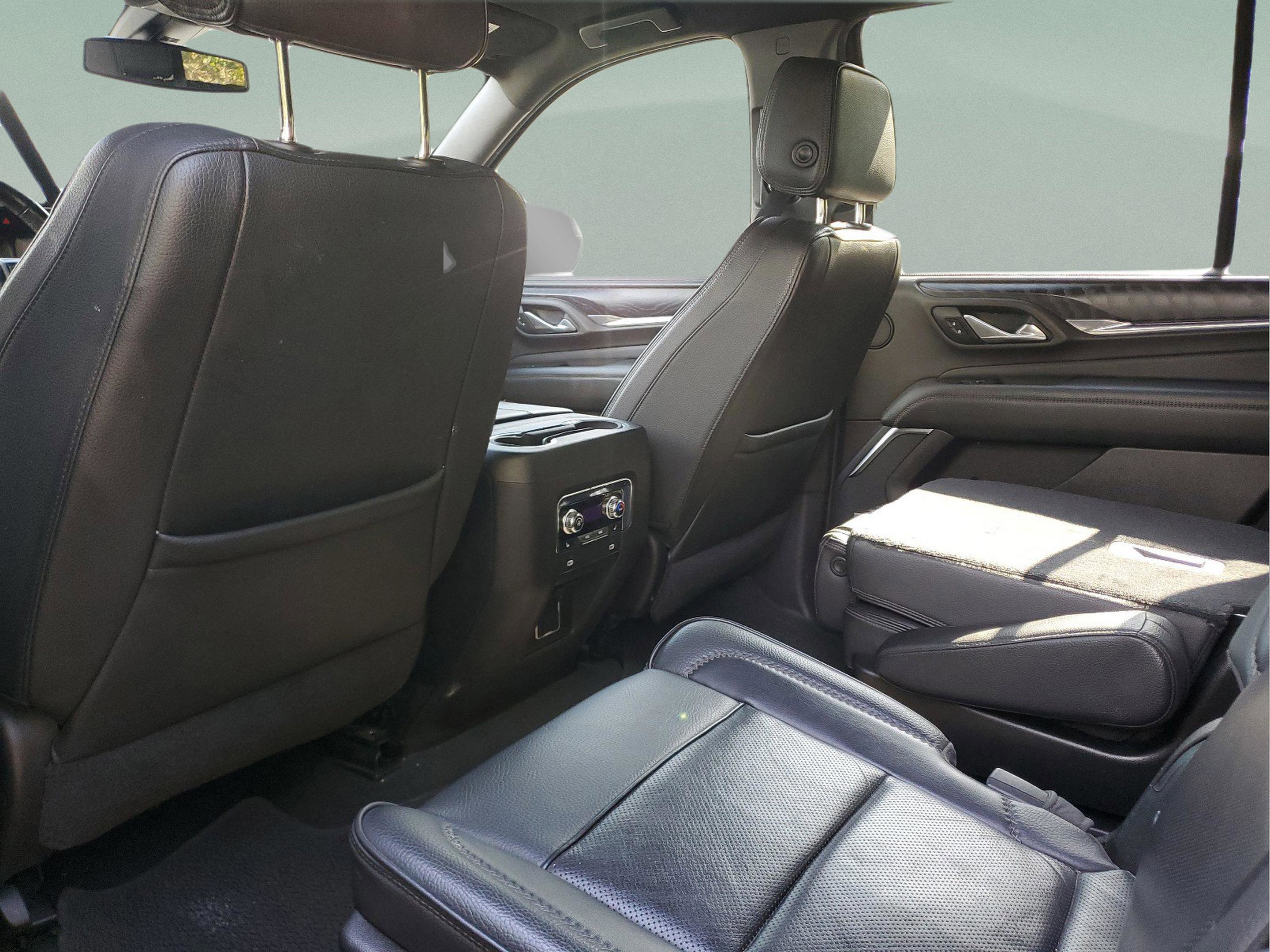 Used 2021 GMC Yukon Denali RWD image 5