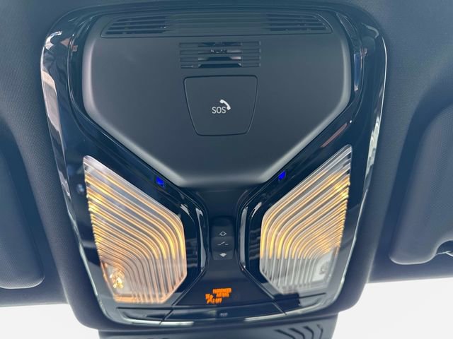 Used 2023 BMW X4 xDrive30i w/ Premium Package image 18