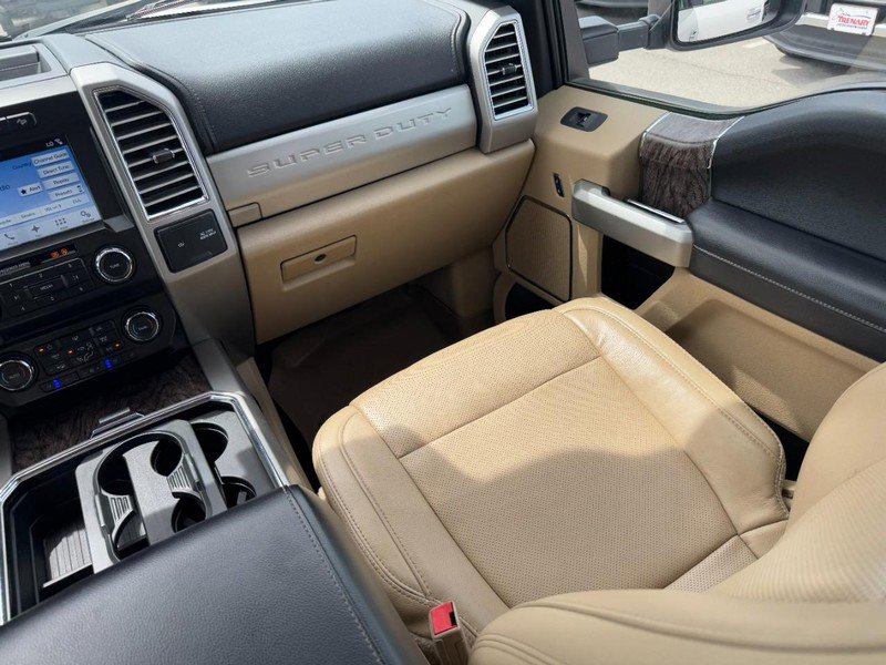 Used 2017 Ford F350 Lariat w/ Chrome Package AWD/4WD image 14