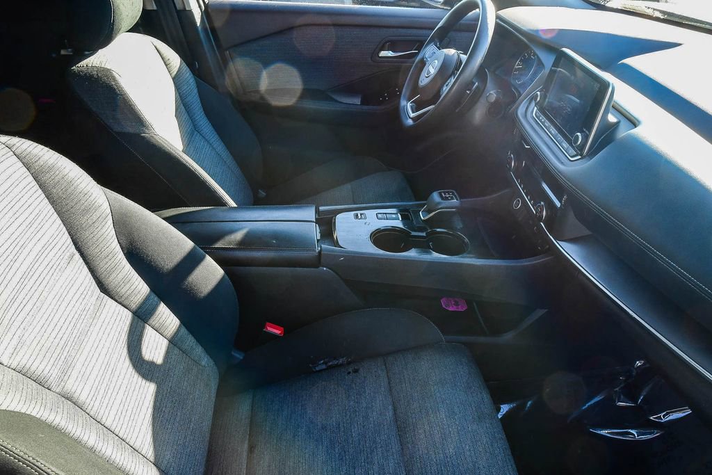 Used 2023 Nissan Rogue SV image 17