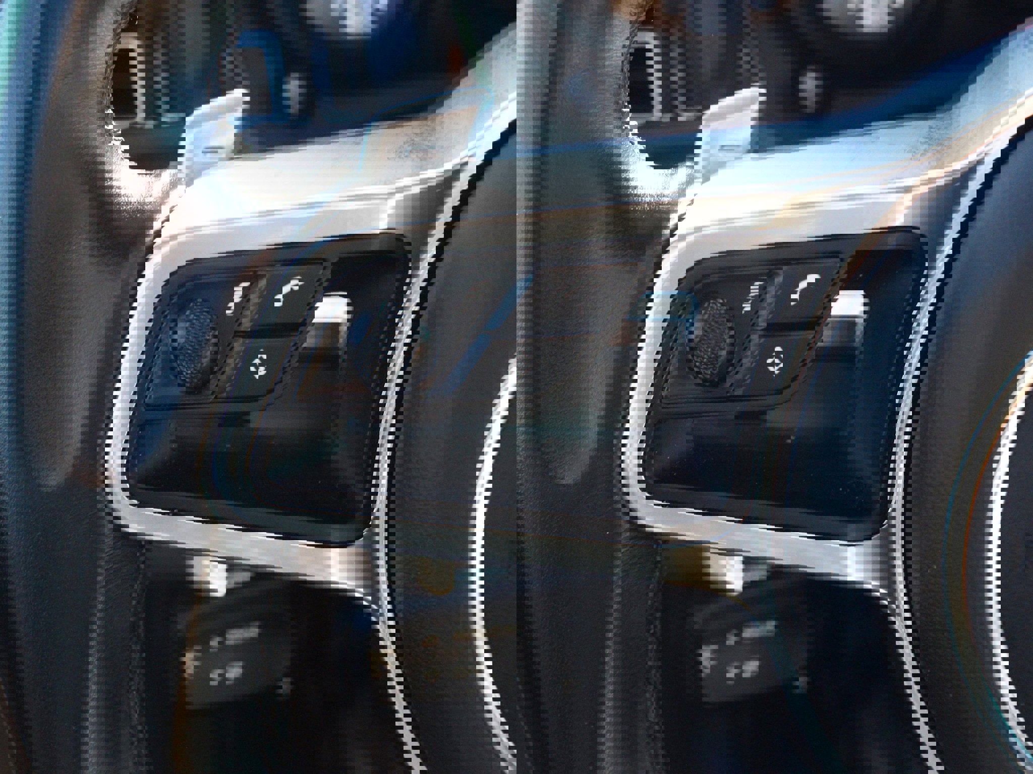 Used 2021 Porsche Macan S image 11