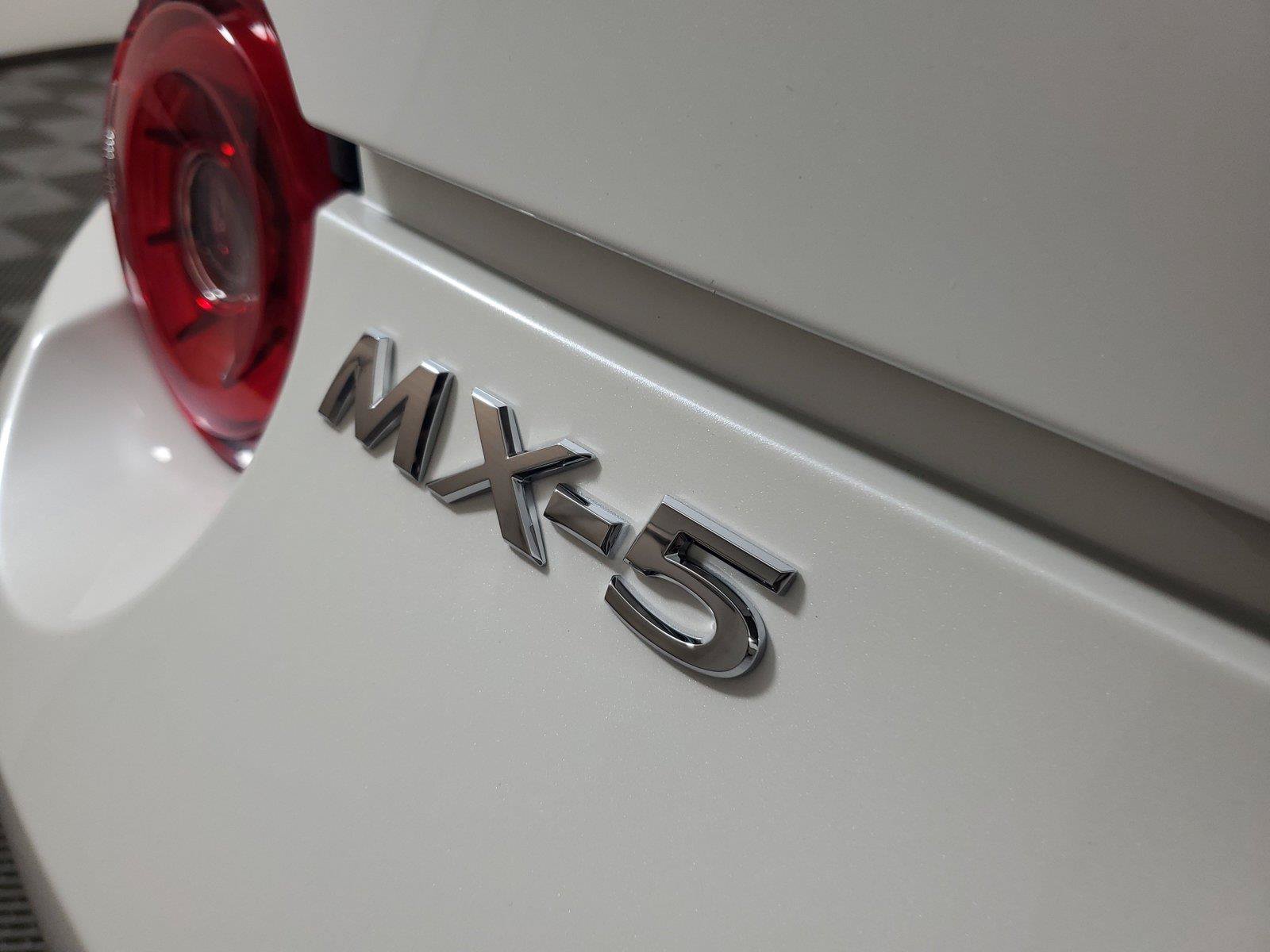New 2026 MAZDA MX-5 Miata RF Grand Touring RWD image 8