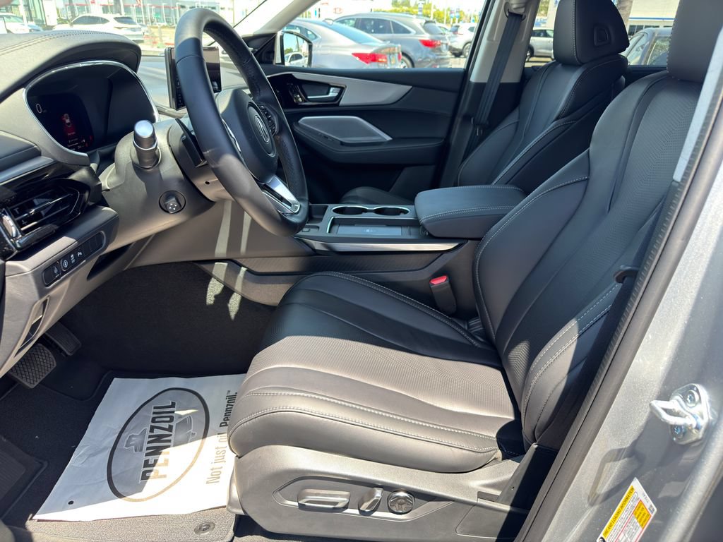 Certified 2026 Acura MDX FWD w/ Technology Package image 14