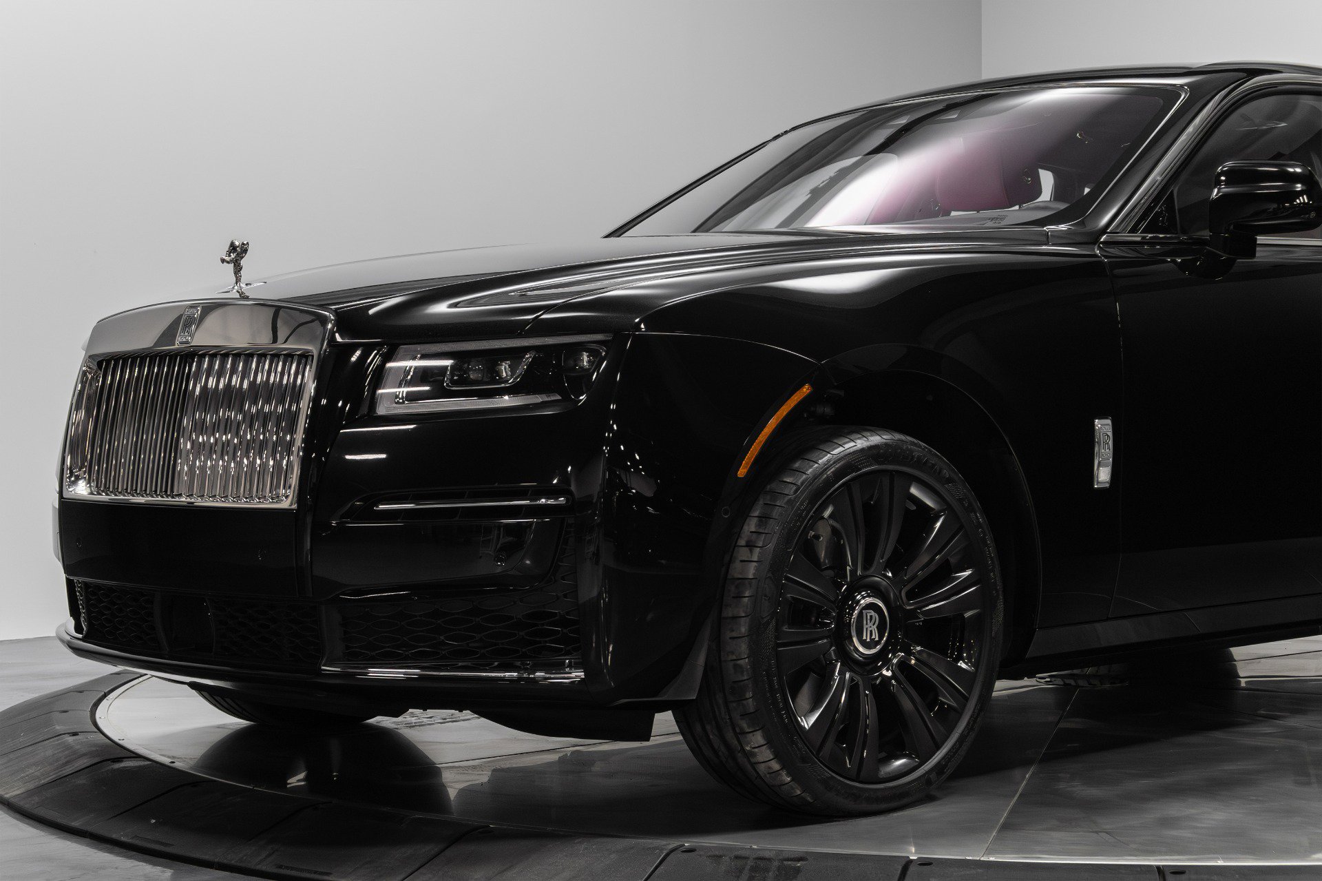 Used 2022 Rolls-Royce Ghost image 5