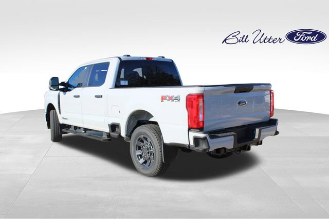 New 2026 Ford F250 XL w/ STX Appearance Package AWD/4WD image 4
