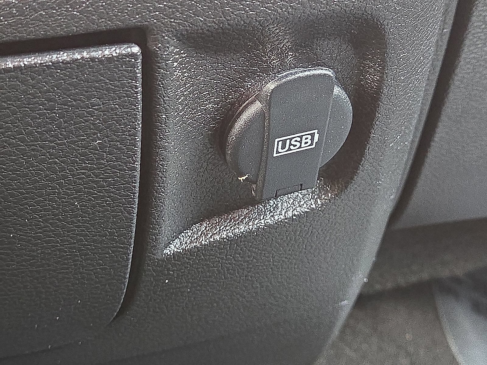 Used 2024 RAM 1500 Classic Warlock RWD image 27