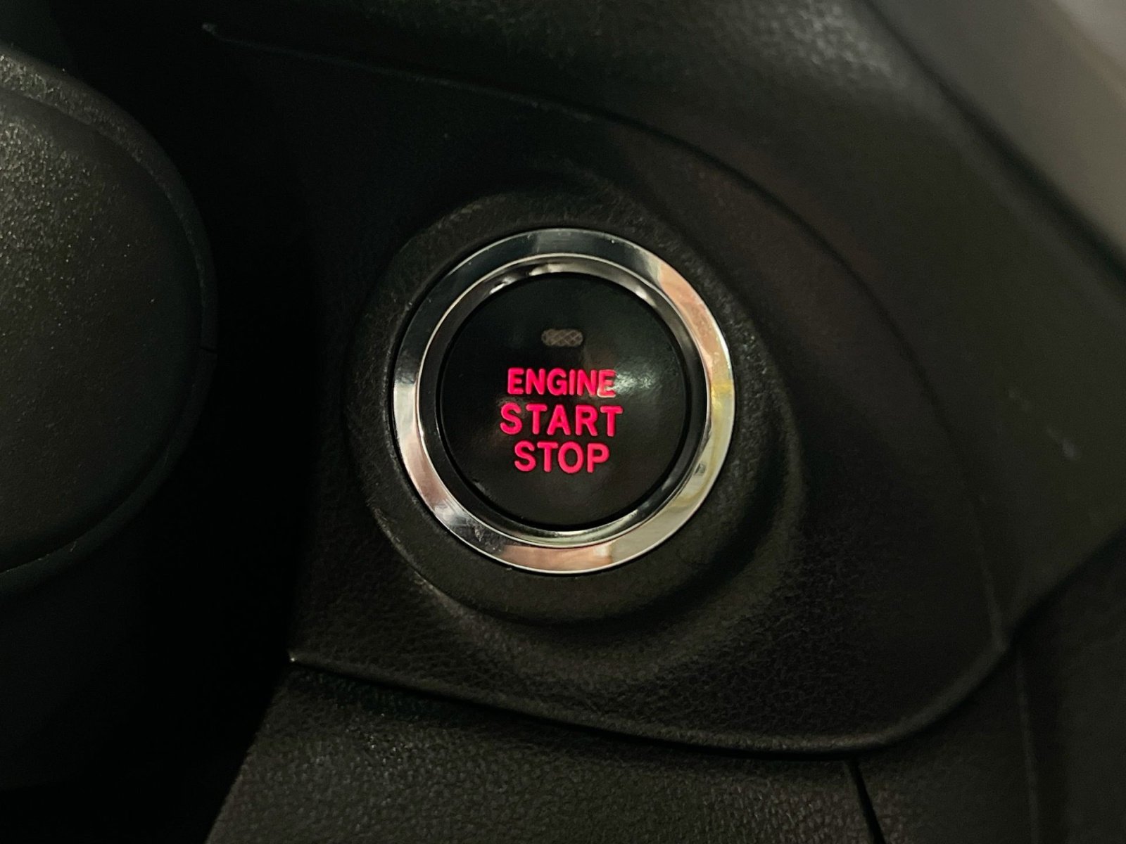 Used 2022 Subaru Ascent Limited w/ Technology Package image 36