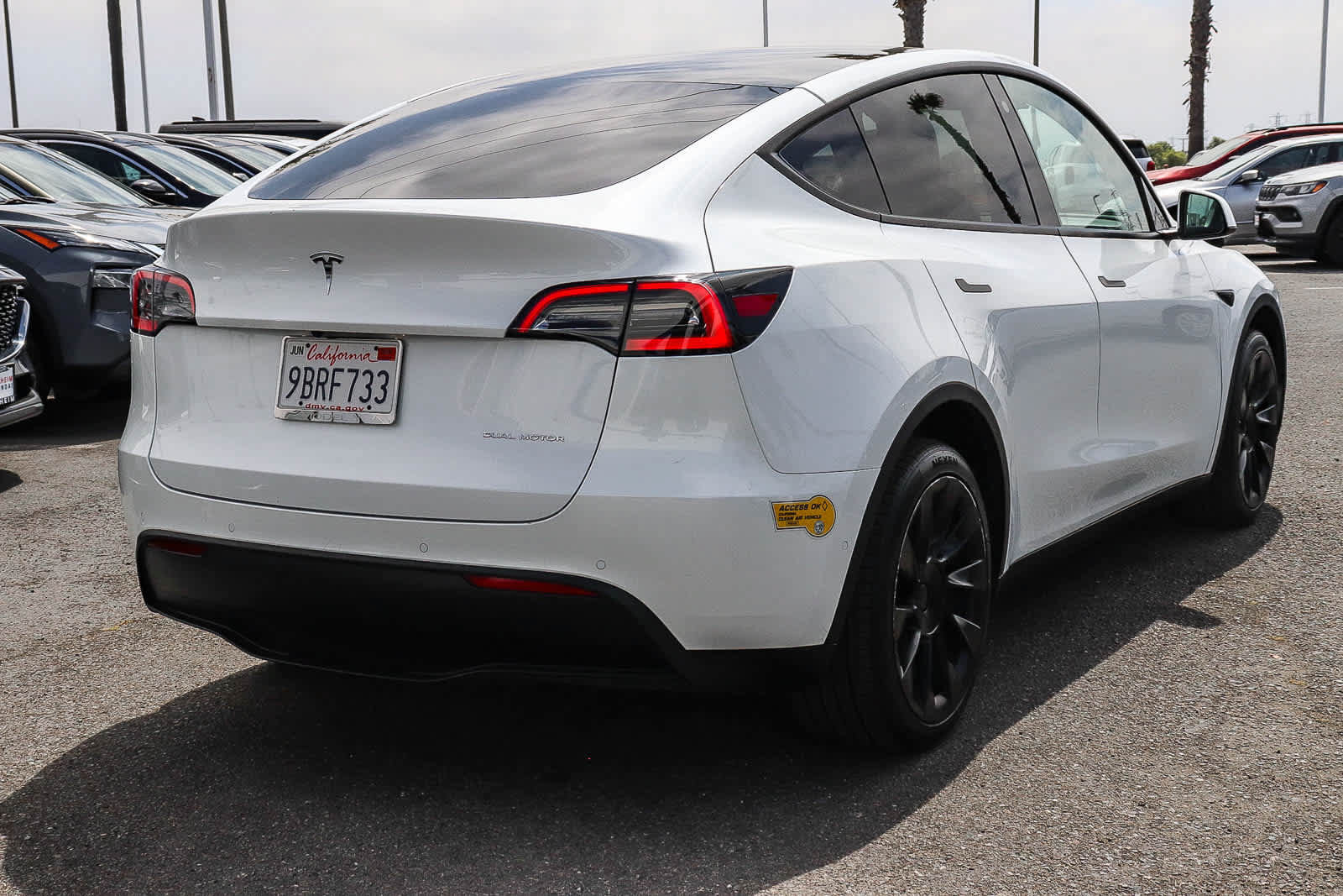 Used 2022 Tesla Model Y Long Range AWD/4WD image 7