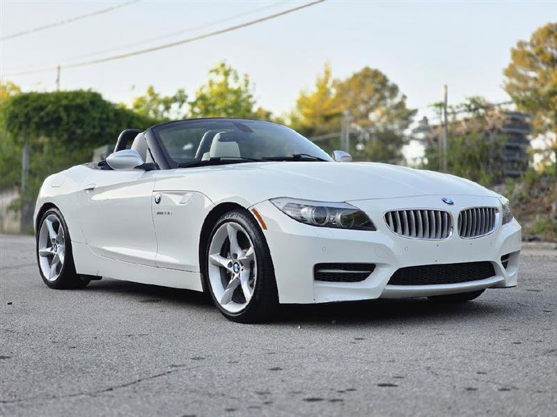 Used 2011 BMW Z4 sDrive35is RWD image 15