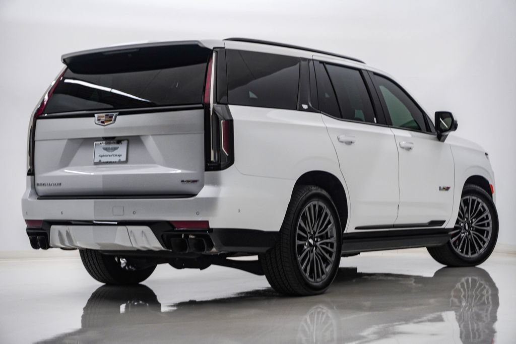 Used 2023 Cadillac Escalade V w/ Heavy-Duty Trailer Package AWD/4WD image 9