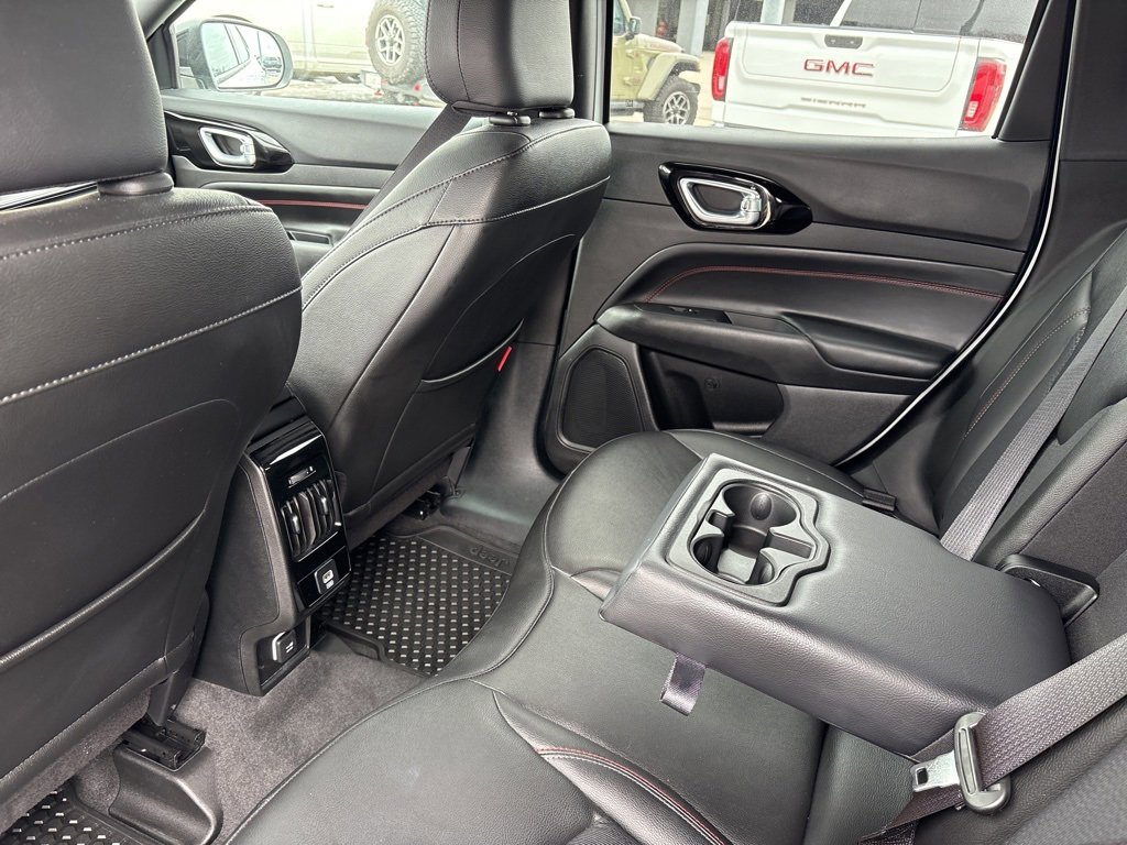 Used 2023 Jeep Compass Trailhawk image 23