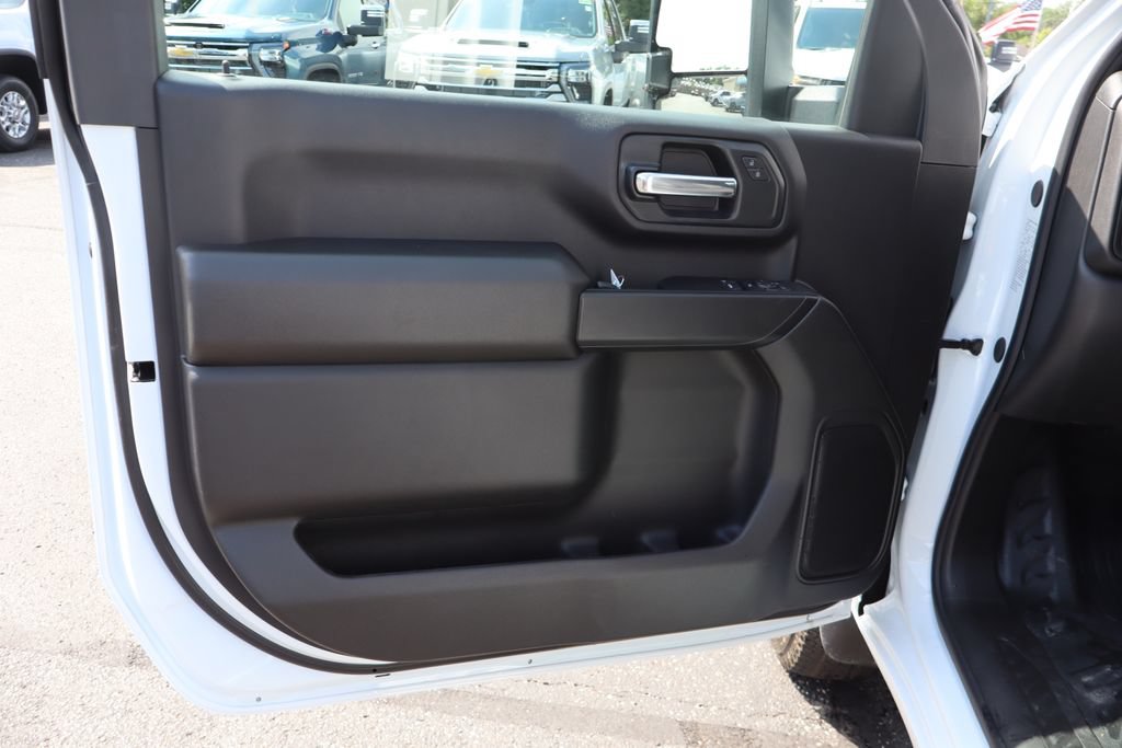 New 2026 Chevrolet Silverado 3500 W/T w/ WT Convenience Package AWD/4WD image 4