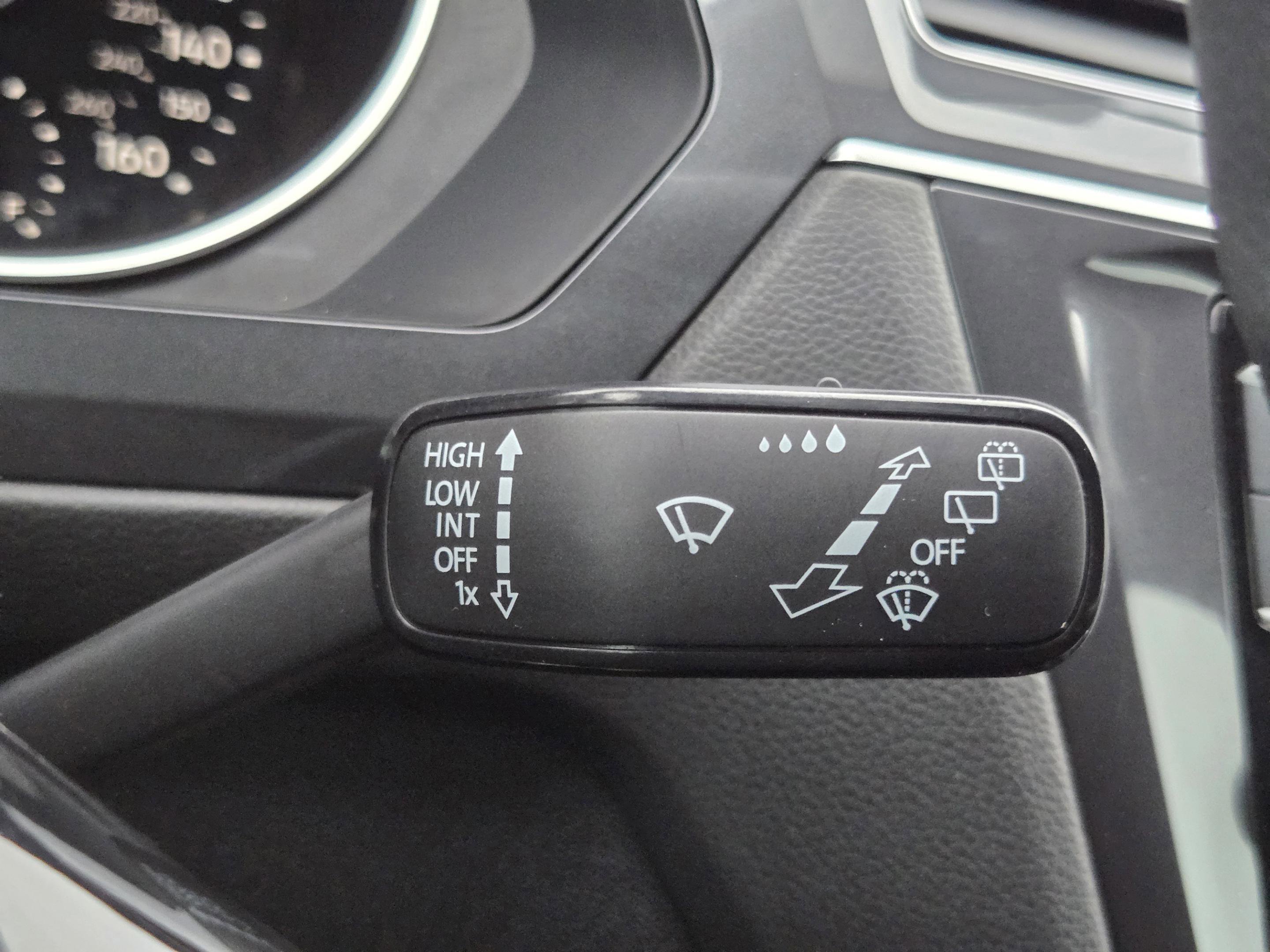 Used 2021 Volkswagen Tiguan S FWD image 16