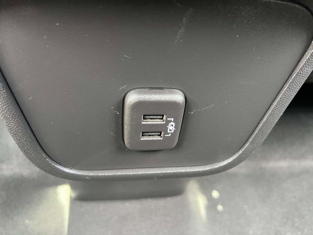 Used 2023 GMC Terrain SLE w/ Driver Convenience Package AWD/4WD image 13