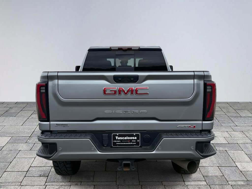 Used 2024 GMC Sierra 2500 AT4 w/ AT4 Premium Plus Package image 6