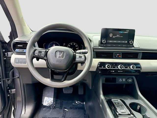 Used 2023 Honda Pilot LX image 21