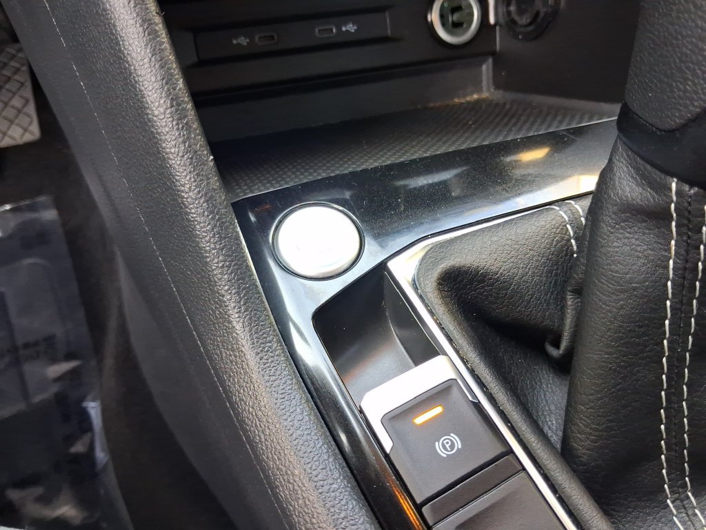 Certified 2023 Volkswagen Taos S FWD image 26