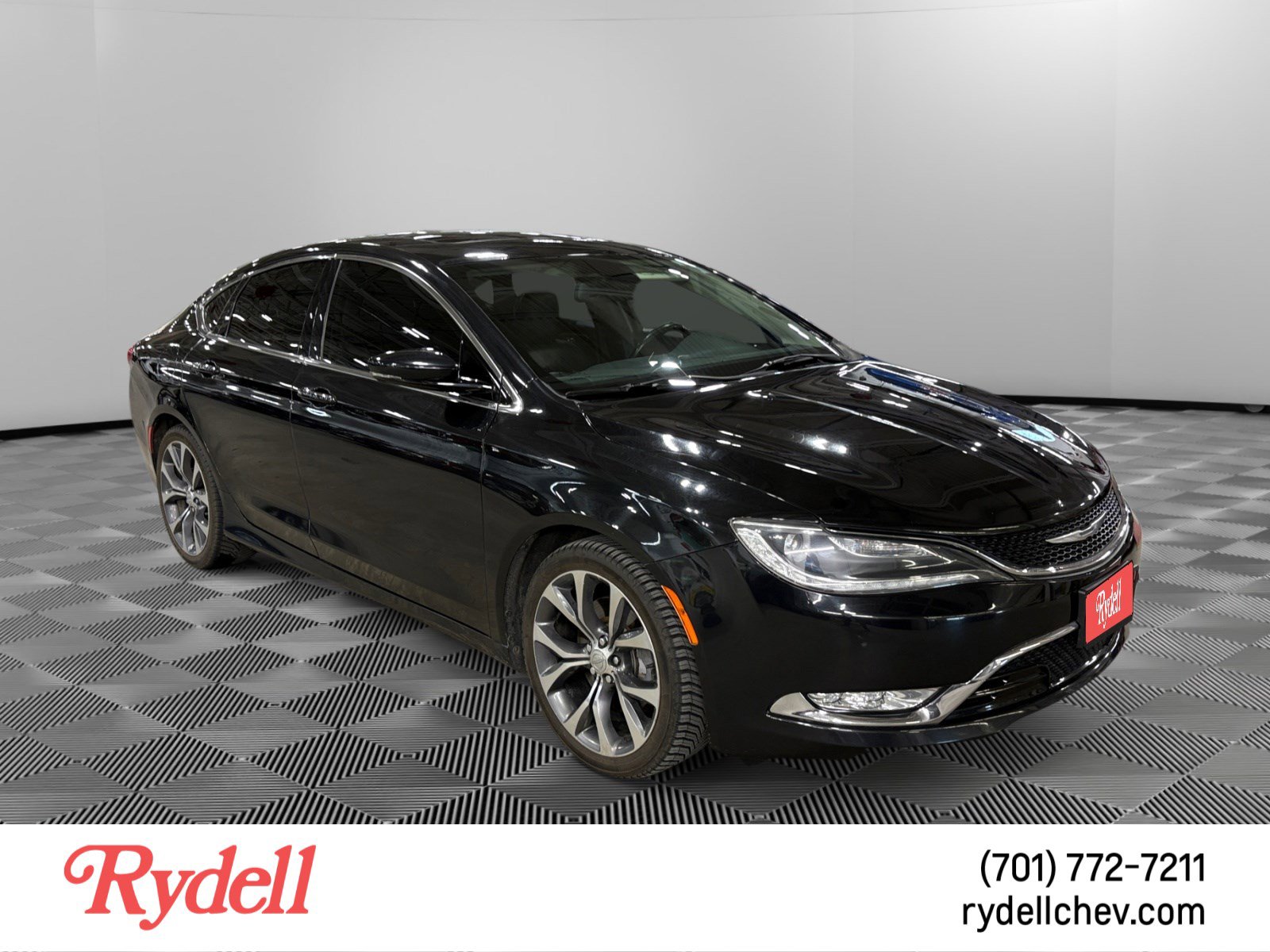 Used 2015 Chrysler 200 C w/ Navigation & Sound Group I AWD/4WD image 7
