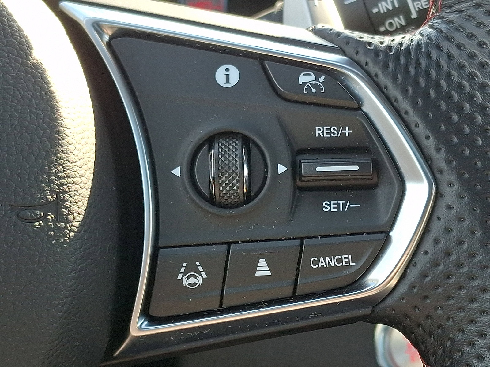 Used 2024 Acura RDX A-Spec image 23