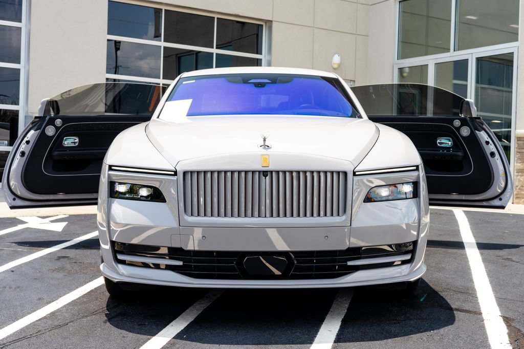 Used 2024 Rolls-Royce Spectre w/ Spectre Launch Package AWD/4WD image 4