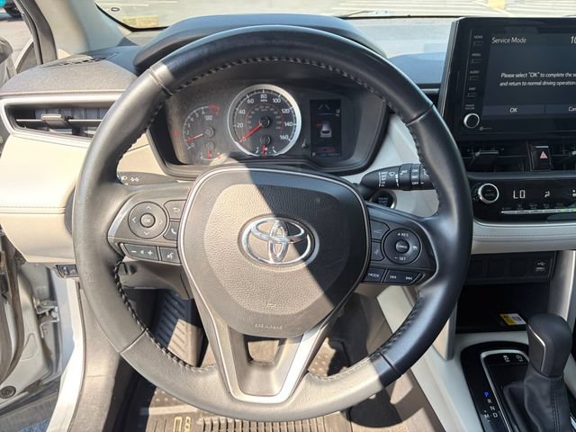 Used 2022 Toyota Corolla Cross LE w/ Black Badges Package (TMS) AWD/4WD image 9