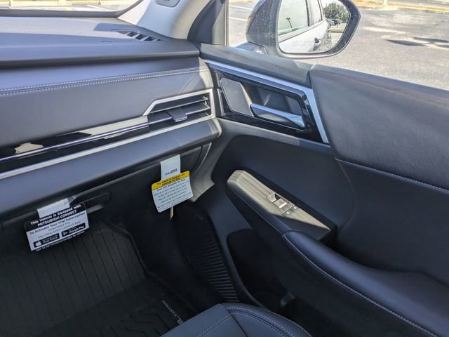 New 2025 Mitsubishi Outlander Trail Edition image 19