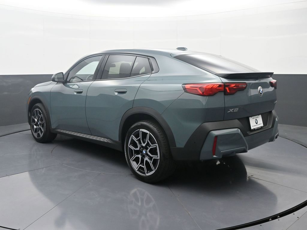 Used 2025 BMW X2 xDrive28i AWD/4WD image 5