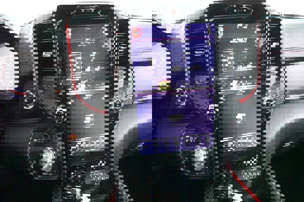 Used 2019 RAM 1500 Rebel image 15