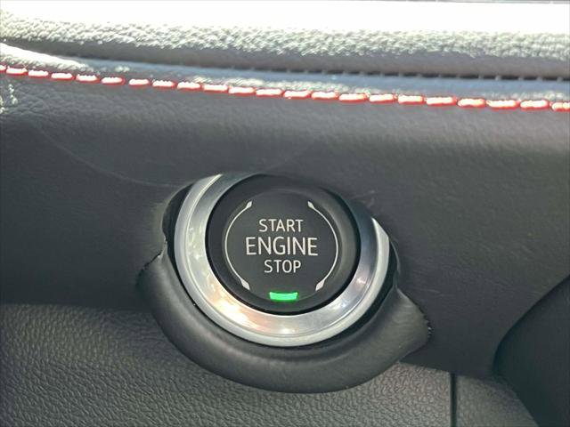 Used 2025 Chevrolet Suburban RST w/ Comfort Package AWD/4WD image 34