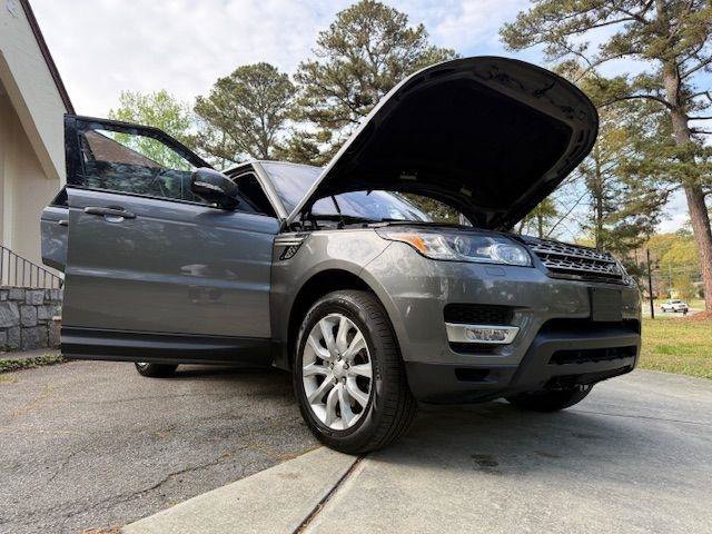 Used 2016 Land Rover Range Rover Sport HSE AWD/4WD image 40