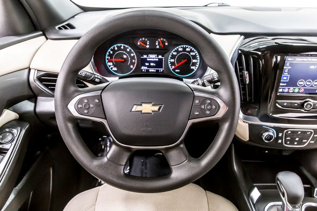 Used 2023 Chevrolet Traverse LS w/ Safety Package FWD image 20
