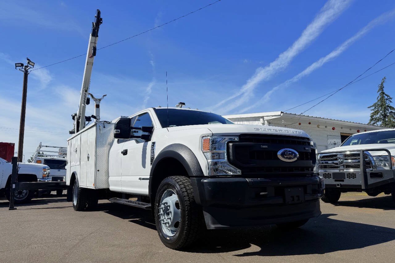 Used 2020 Ford F550 2WD SuperCab Super Duty image 4