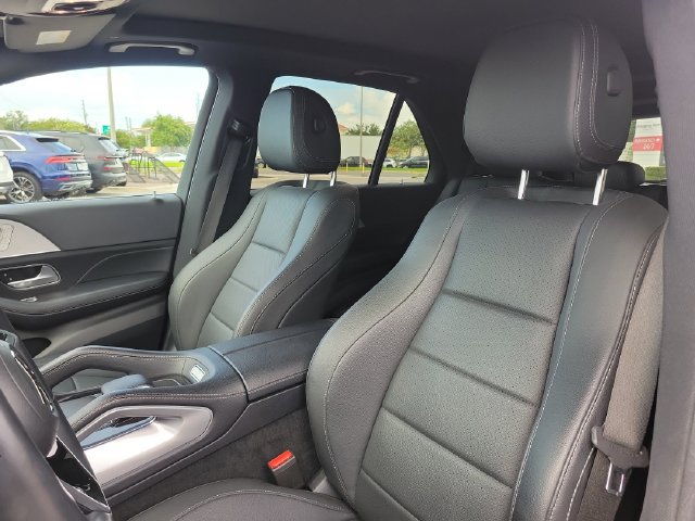 Used 2025 Mercedes-Benz GLE 350 4MATIC image 24