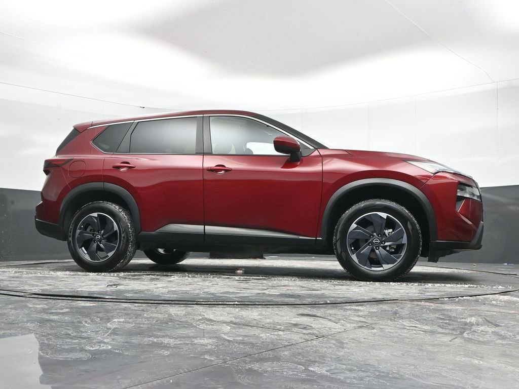 Used 2024 Nissan Rogue SV image 49